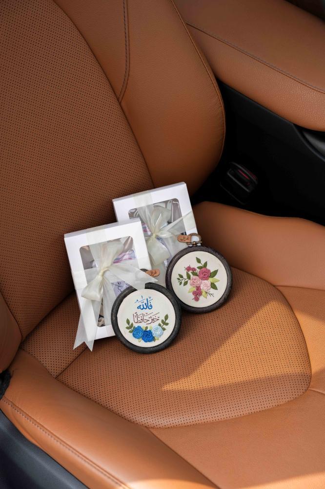 تعليقة السيارة - فالله خيراً حافظا